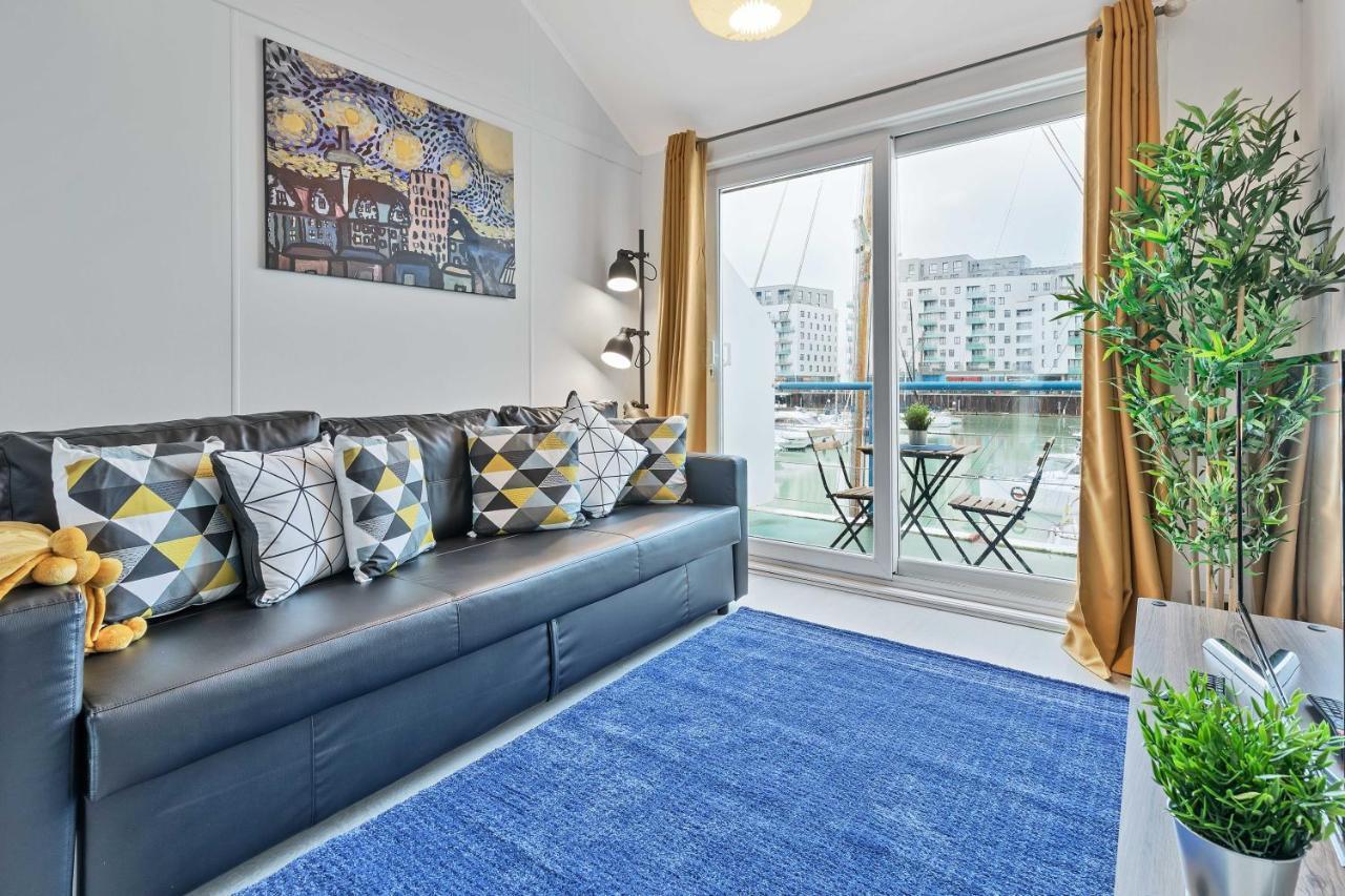 On The Water With Free Parking - By My Getaways Apartment Brighton Exterior photo